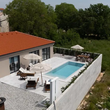 New!!! Maison Mandri With Private Pool Вилла