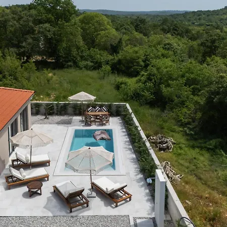 New!!! Maison Mandri With Private Pool Вилла Marasi