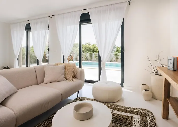 Villa New!!! Maison Mandri With Private Pool *