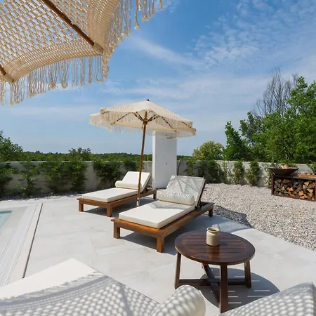 Βίλα New!!! Maison Mandri With Private Pool