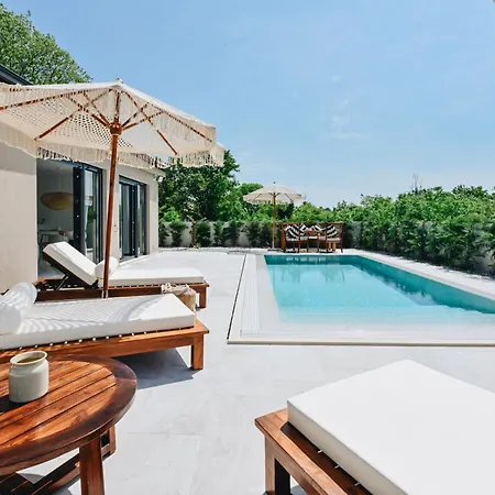 New!!! Maison Mandri With Private Pool Marasi