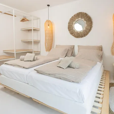 New!!! Maison Mandri With Private Pool Villa