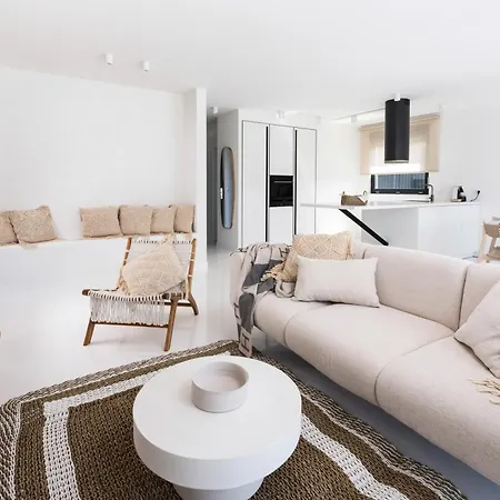 New!!! Maison Mandri With Private Pool Villa
