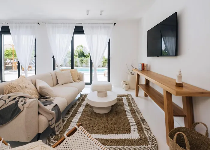 New!!! Maison Mandri With Private Pool Marasi