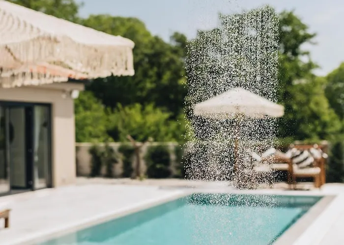 New!!! Maison Mandri With Private Pool *